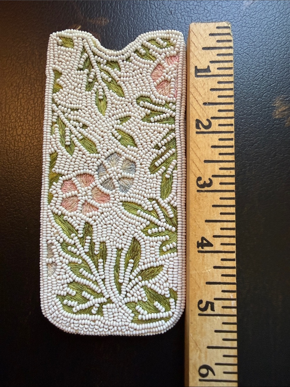 Vintage MAGID Beaded Floral eyeglass Sleeve in White, Green & Pink made in JAPAN